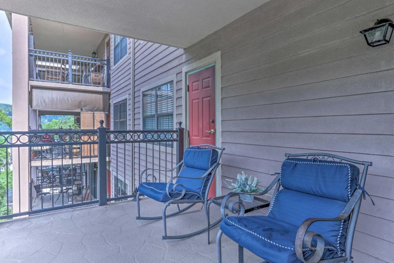 Apartmán Bootleggers Hideaway In Downtown Gatlinburg! Exteriér fotografie